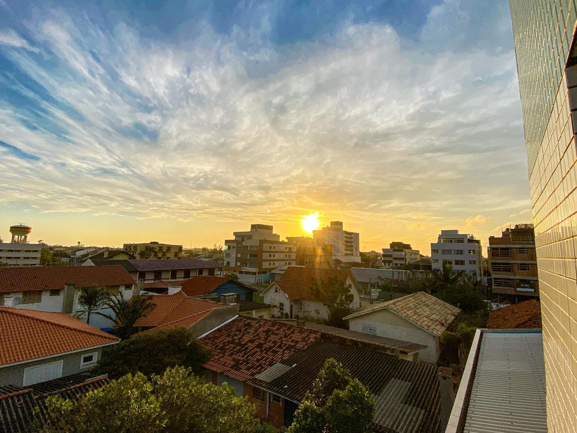 Tropical Tramandai Apartment Ruang foto